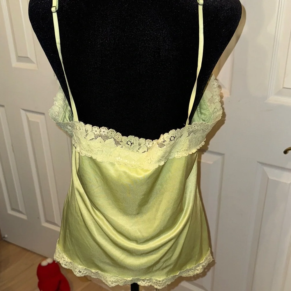 Elegant Light Green Camisole with Floral Details - Picture 13 of 16